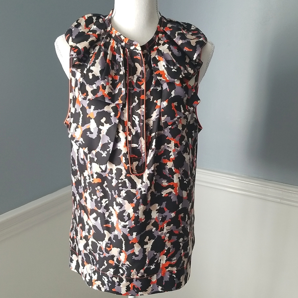 BCBGMAXAZARIA SILK SLEEVELESS TOP